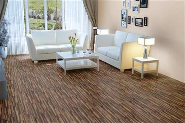 [發(fā)熱地板廠(chǎng)家]石墨烯發(fā)熱地板多少錢(qián)一平方